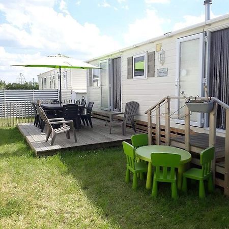 Luxe Vakantiechalet Met Omheinde Tuin Bredene 6Pers Extérieur photo