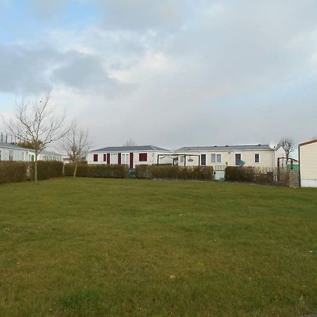 Luxe Vakantiechalet Met Omheinde Tuin Bredene 6Pers Extérieur photo