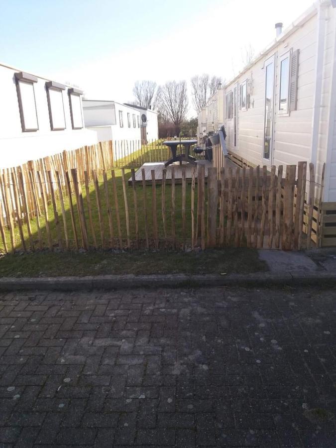 Luxe Vakantiechalet Met Omheinde Tuin Bredene 6Pers Extérieur photo